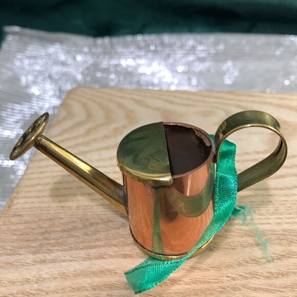 Vintage Copper Watering Can Christmas
Ornaments Made In India Set Of Four - Picture 7 of 17